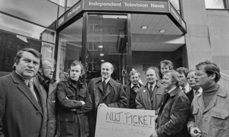 Gordon Honeycombe: The Life, Career, and Legacy of a Distinguished Broadcaster Gordon Honeycombe