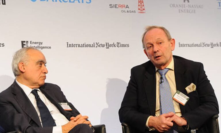 Alastair Crooke: The Former British Diplomat Shaping Global Geopolitical Debate Alastair Crooke
