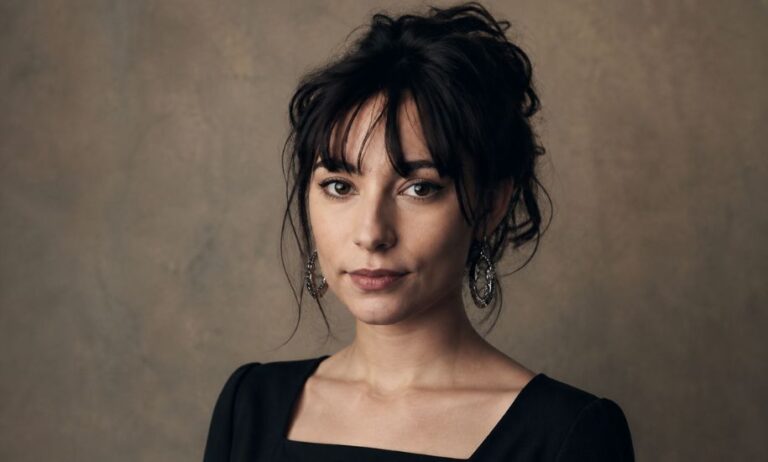 Who Is Lucy Carless? – Age, Height, Movies, Sherwood, Personal Life & More Lucy Carless