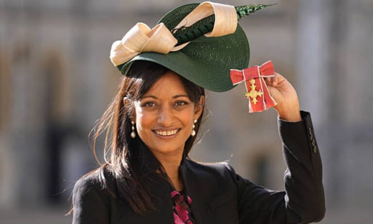Dharshini David: Biography, Career, Books, Family and Personal Life Dharshini David