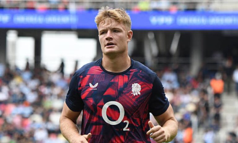 Fin Smith: Biography, Rugby Career, Family, Height and England Journey Fin Smith